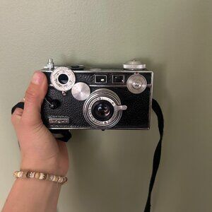 Vintage ARGUS "The Brick" C3 35mm film camera